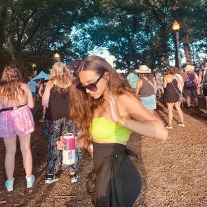 Meet your Posher, Angie